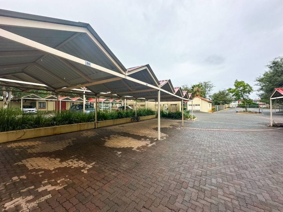 To Let 1 Bedroom Property for Rent in The Meadows Estate Gauteng