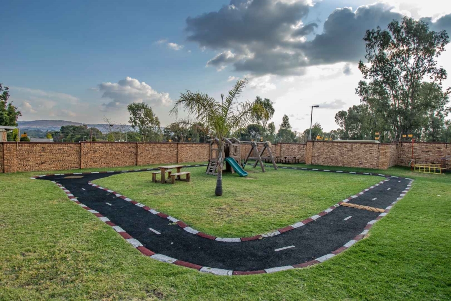 3 Bedroom Property for Sale in Honeypark Gauteng