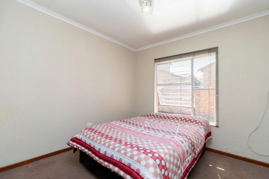 3 Bedroom Property for Sale in Honeypark Gauteng