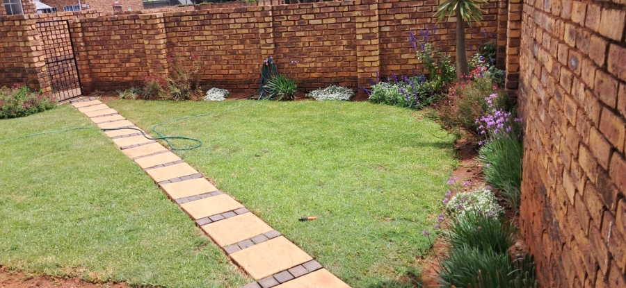 2 Bedroom Property for Sale in Clarina Gauteng