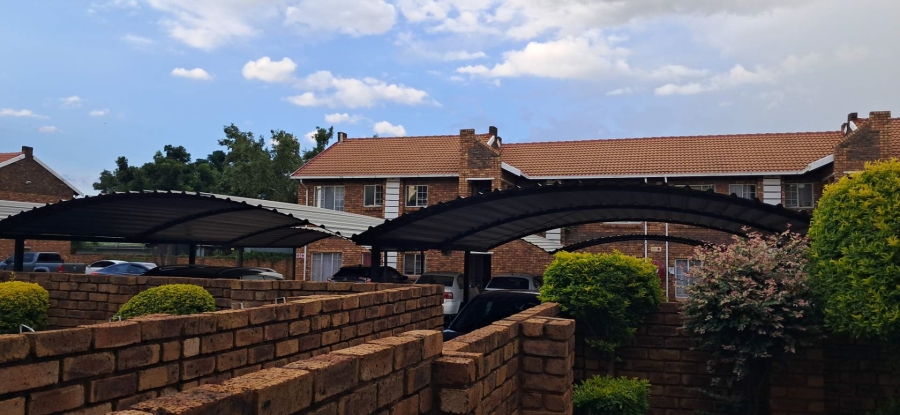 2 Bedroom Property for Sale in Clarina Gauteng