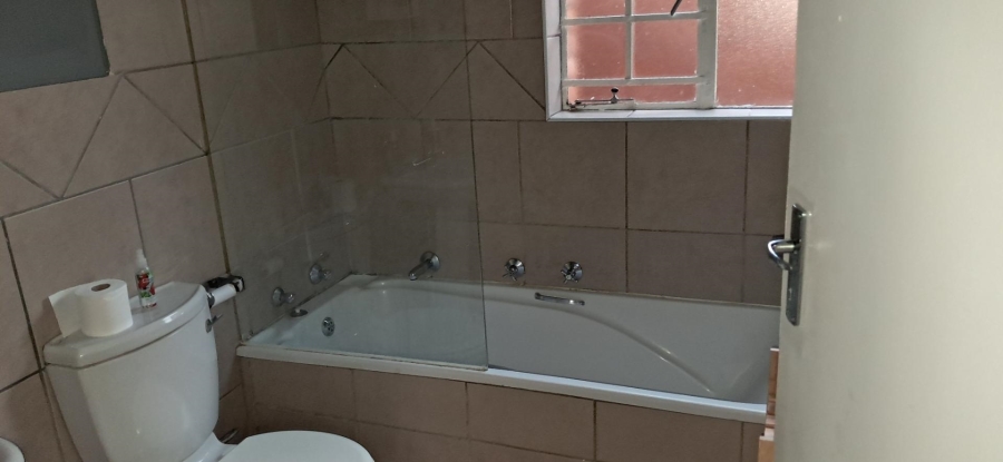 2 Bedroom Property for Sale in Clarina Gauteng