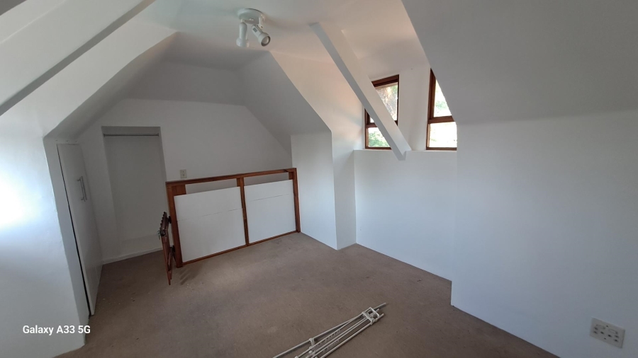 2 Bedroom Property for Sale in Kelvin Gauteng