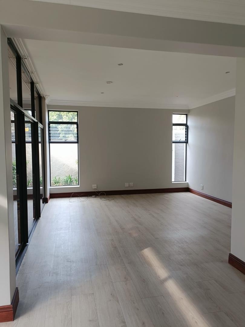 4 Bedroom Property for Sale in Waterkloof Gauteng