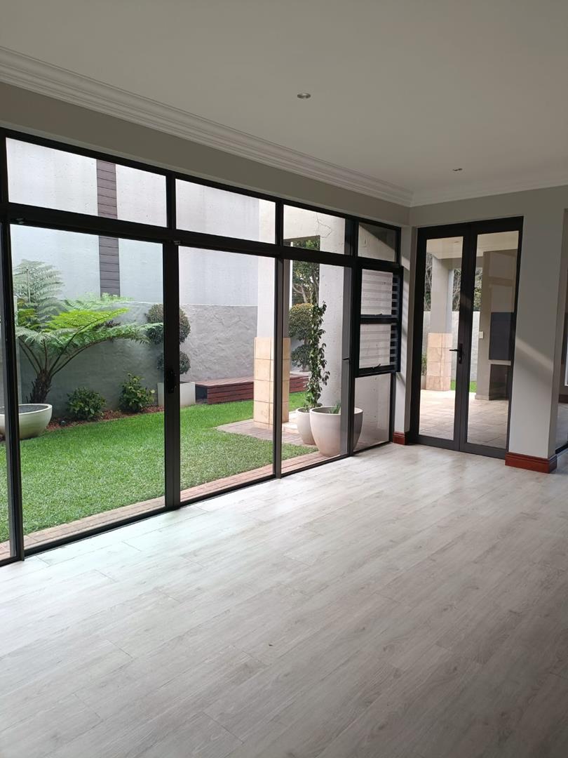 4 Bedroom Property for Sale in Waterkloof Gauteng