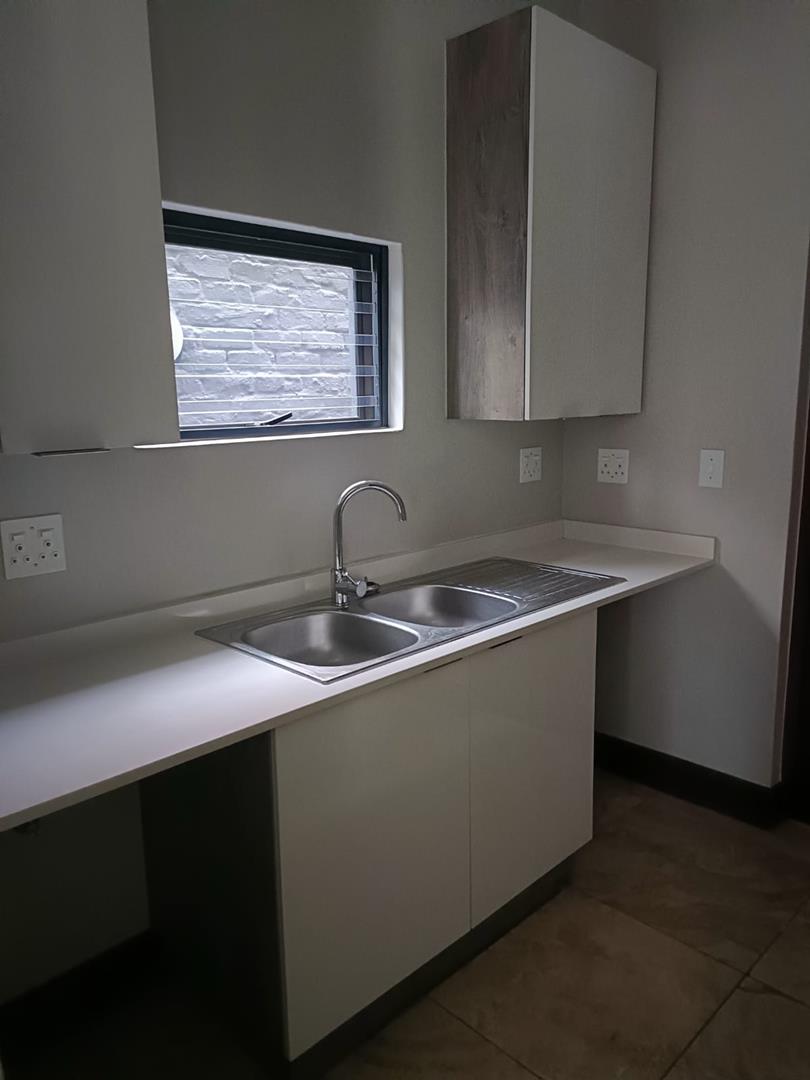 4 Bedroom Property for Sale in Waterkloof Gauteng