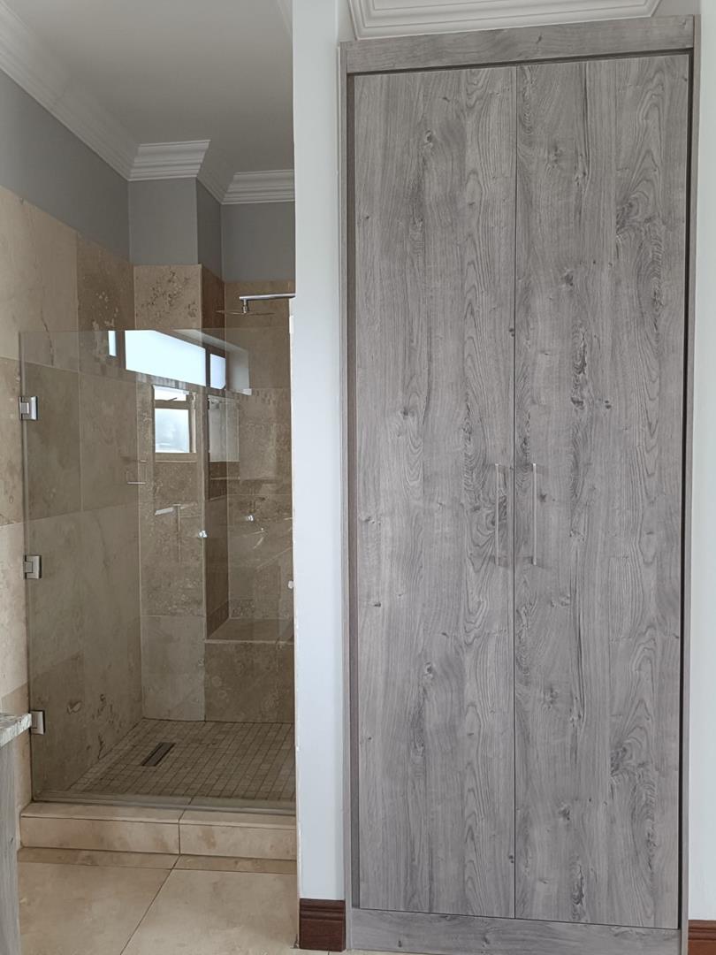 4 Bedroom Property for Sale in Waterkloof Gauteng