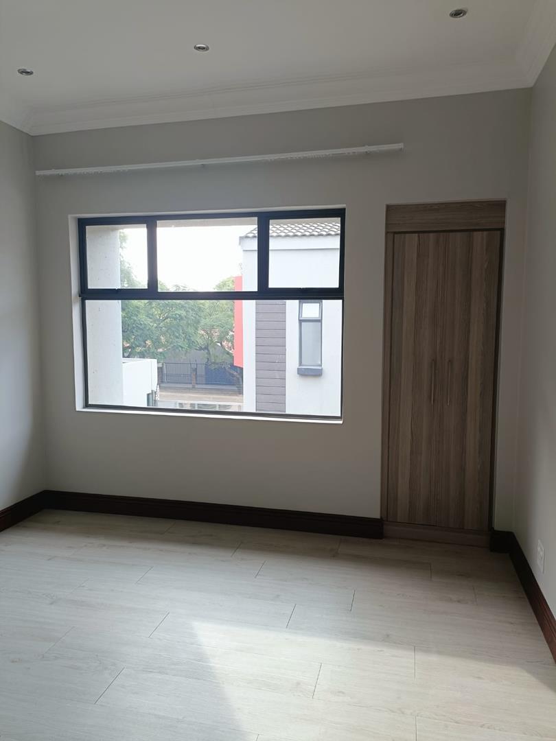 4 Bedroom Property for Sale in Waterkloof Gauteng