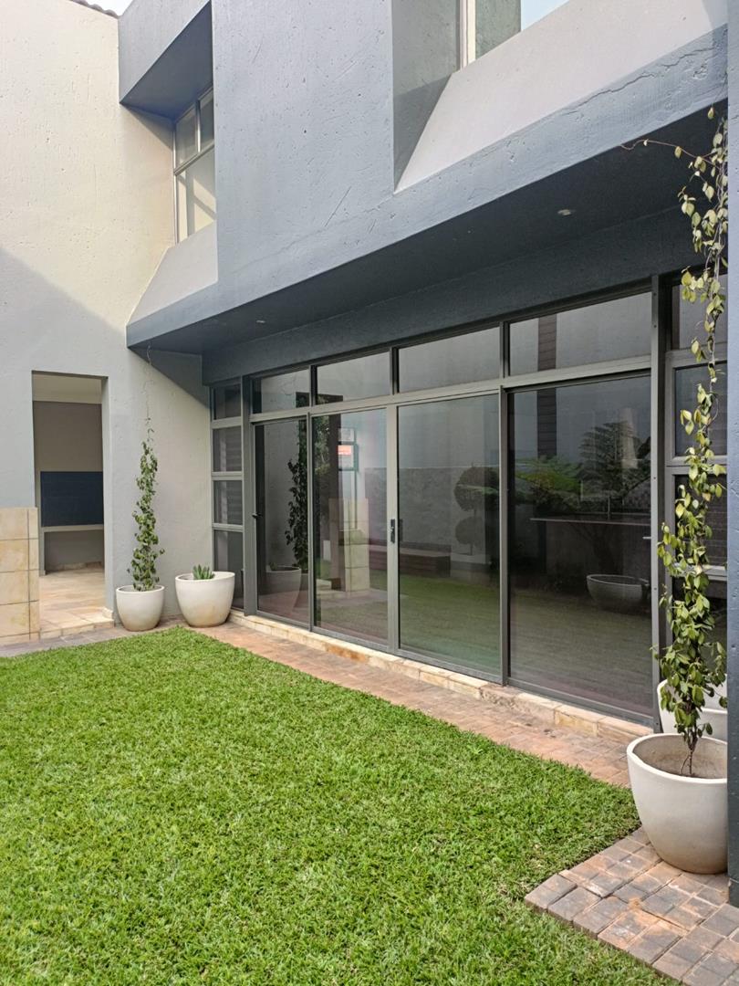 4 Bedroom Property for Sale in Waterkloof Gauteng