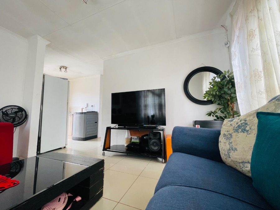 To Let 3 Bedroom Property for Rent in Groblerpark Gauteng