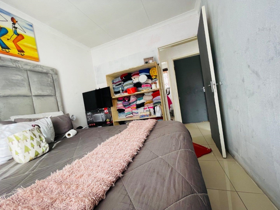 To Let 3 Bedroom Property for Rent in Groblerpark Gauteng