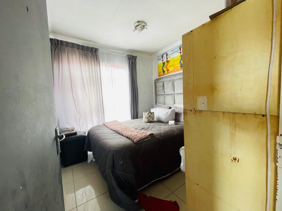 To Let 3 Bedroom Property for Rent in Groblerpark Gauteng