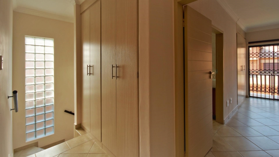 3 Bedroom Property for Sale in Olympus Gauteng