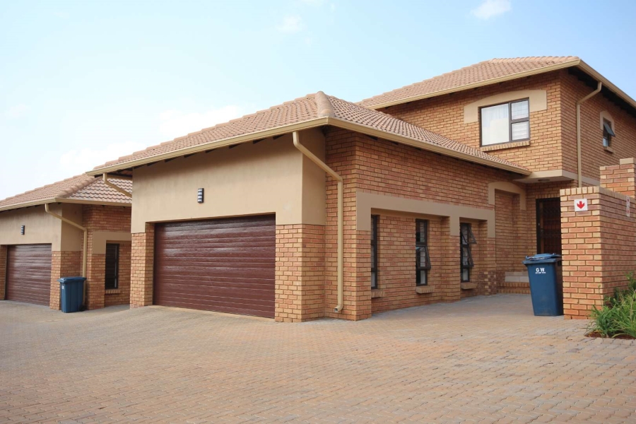 3 Bedroom Property for Sale in Olympus Gauteng