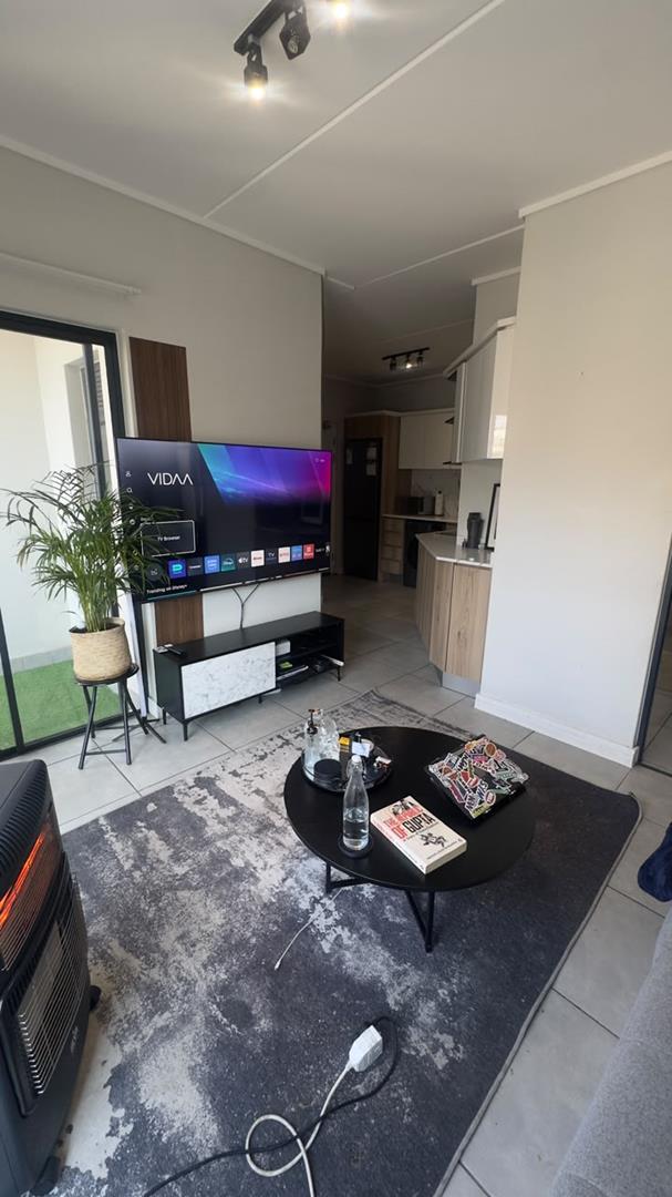 To Let 1 Bedroom Property for Rent in Waterfall Gauteng