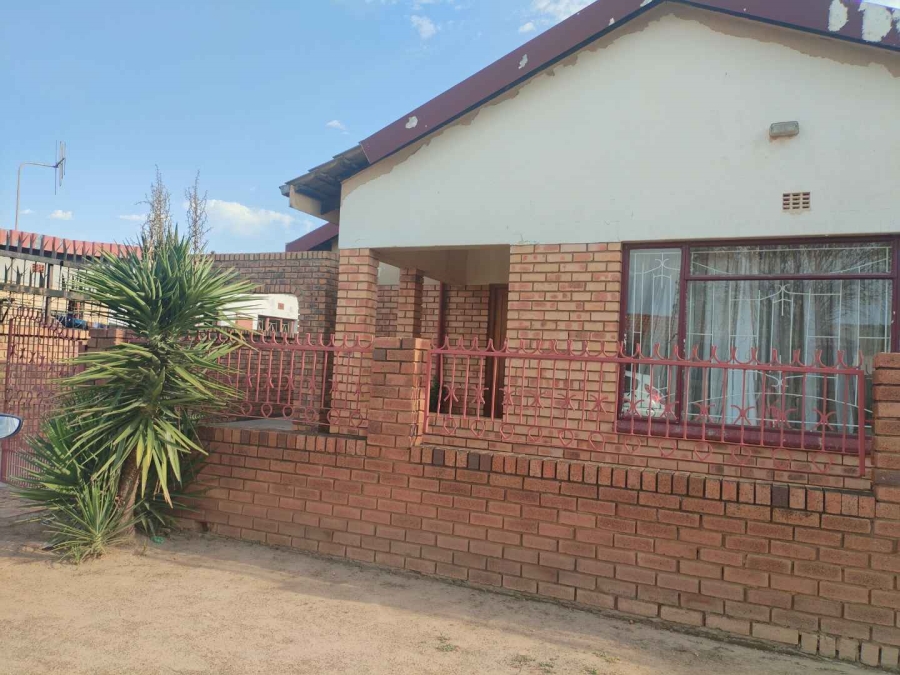To Let 3 Bedroom Property for Rent in Mamelodi West Gauteng