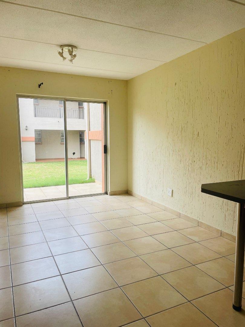 2 Bedroom Property for Sale in Aeroton Gauteng
