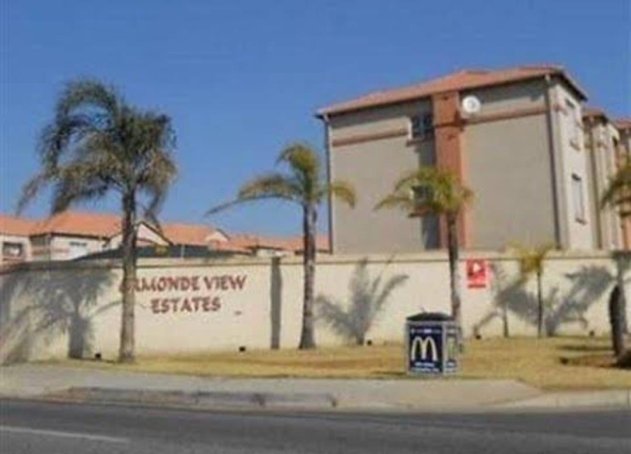 2 Bedroom Property for Sale in Aeroton Gauteng