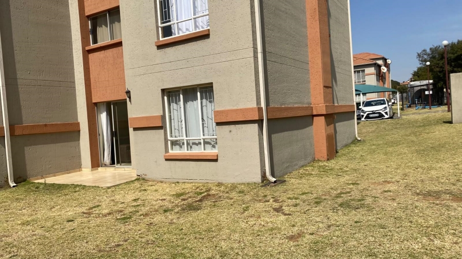 2 Bedroom Property for Sale in Aeroton Gauteng