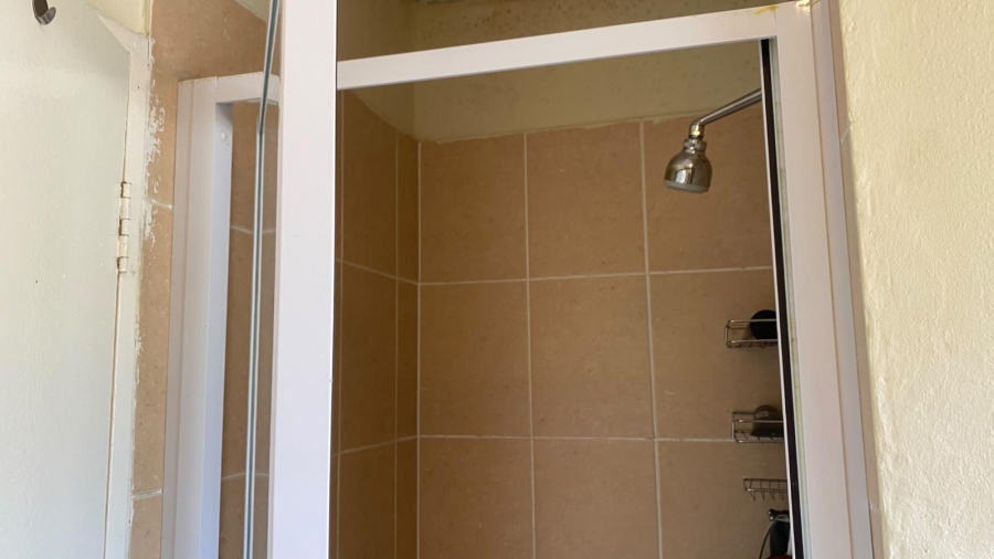 2 Bedroom Property for Sale in Aeroton Gauteng