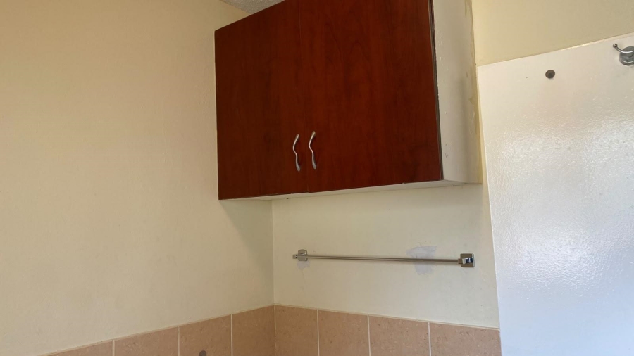 2 Bedroom Property for Sale in Aeroton Gauteng