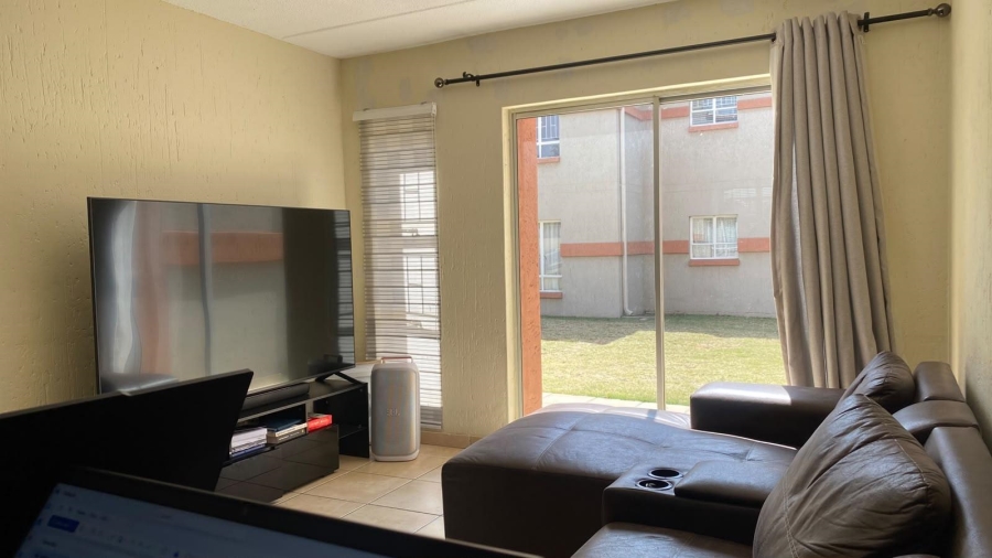 2 Bedroom Property for Sale in Aeroton Gauteng
