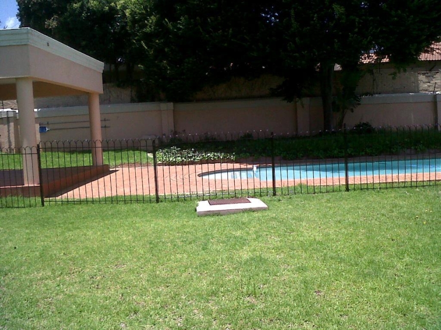 To Let 1 Bedroom Property for Rent in Sandown Gauteng