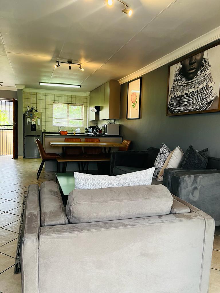 2 Bedroom Property for Sale in Silver Lakes Gauteng