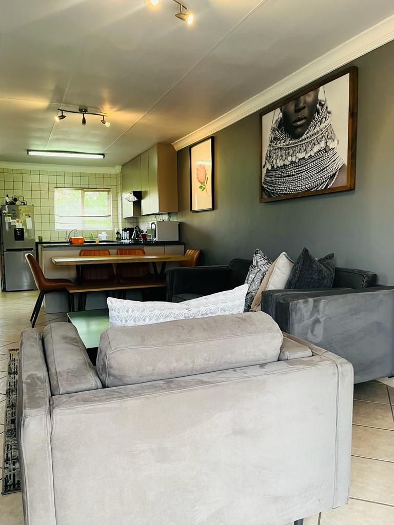 2 Bedroom Property for Sale in Silver Lakes Gauteng