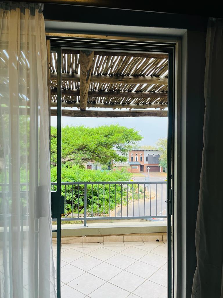 2 Bedroom Property for Sale in Silver Lakes Gauteng
