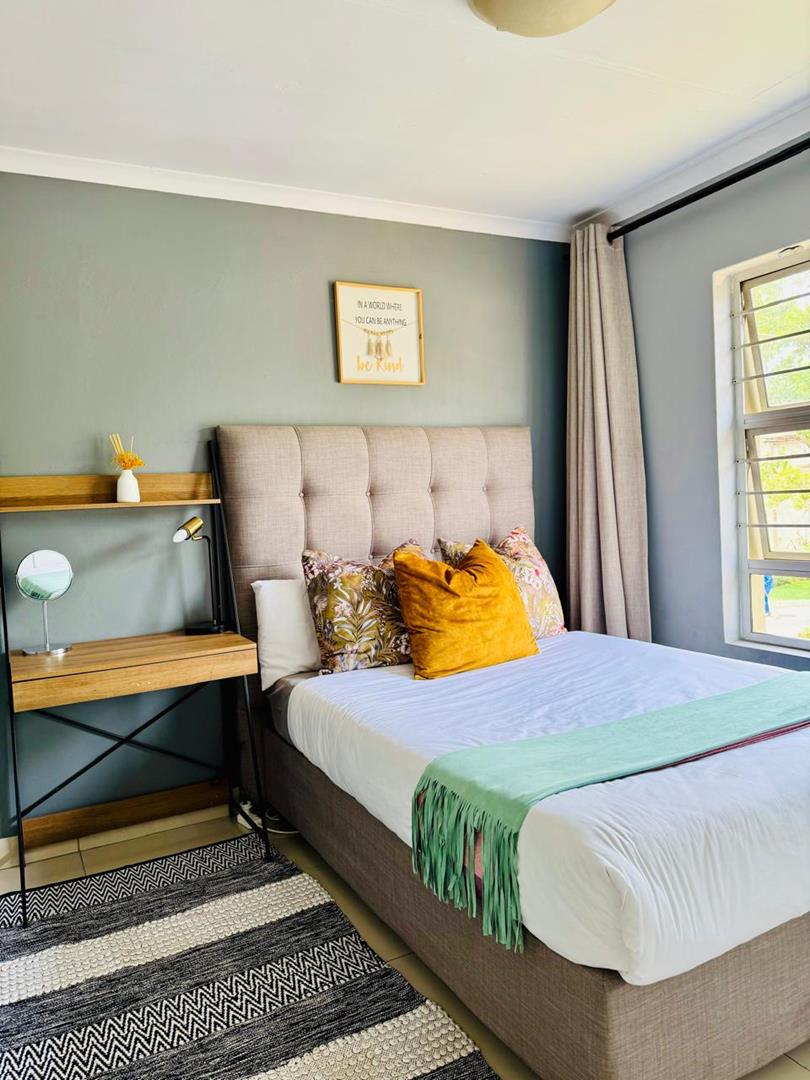 2 Bedroom Property for Sale in Silver Lakes Gauteng