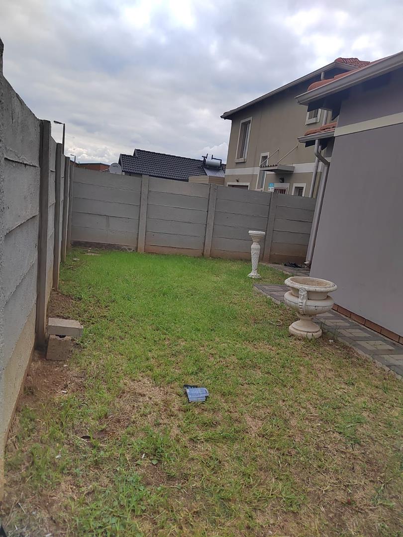 To Let 3 Bedroom Property for Rent in Alrode Gauteng