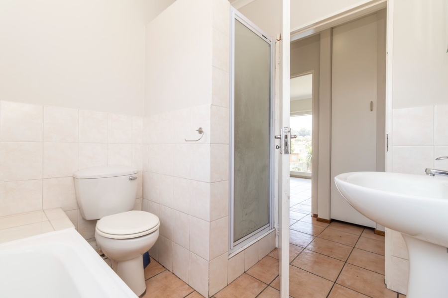 To Let 2 Bedroom Property for Rent in Roodepoort Gauteng
