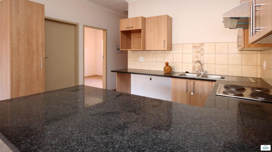 2 Bedroom Property for Sale in Olympus AH Gauteng