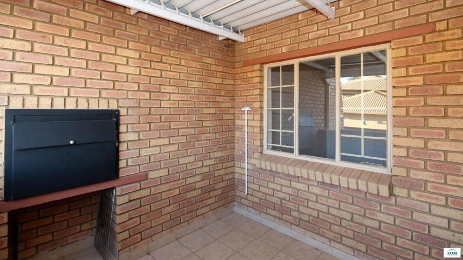 2 Bedroom Property for Sale in Olympus AH Gauteng