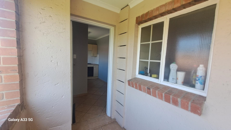 To Let 0 Bedroom Property for Rent in Buccleuch Gauteng