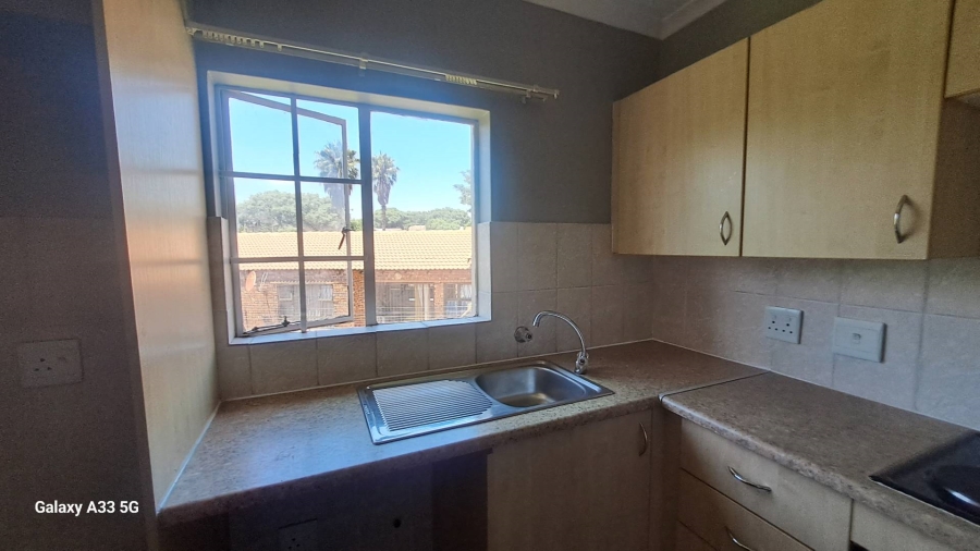 To Let 0 Bedroom Property for Rent in Buccleuch Gauteng