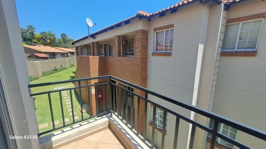 To Let 0 Bedroom Property for Rent in Buccleuch Gauteng
