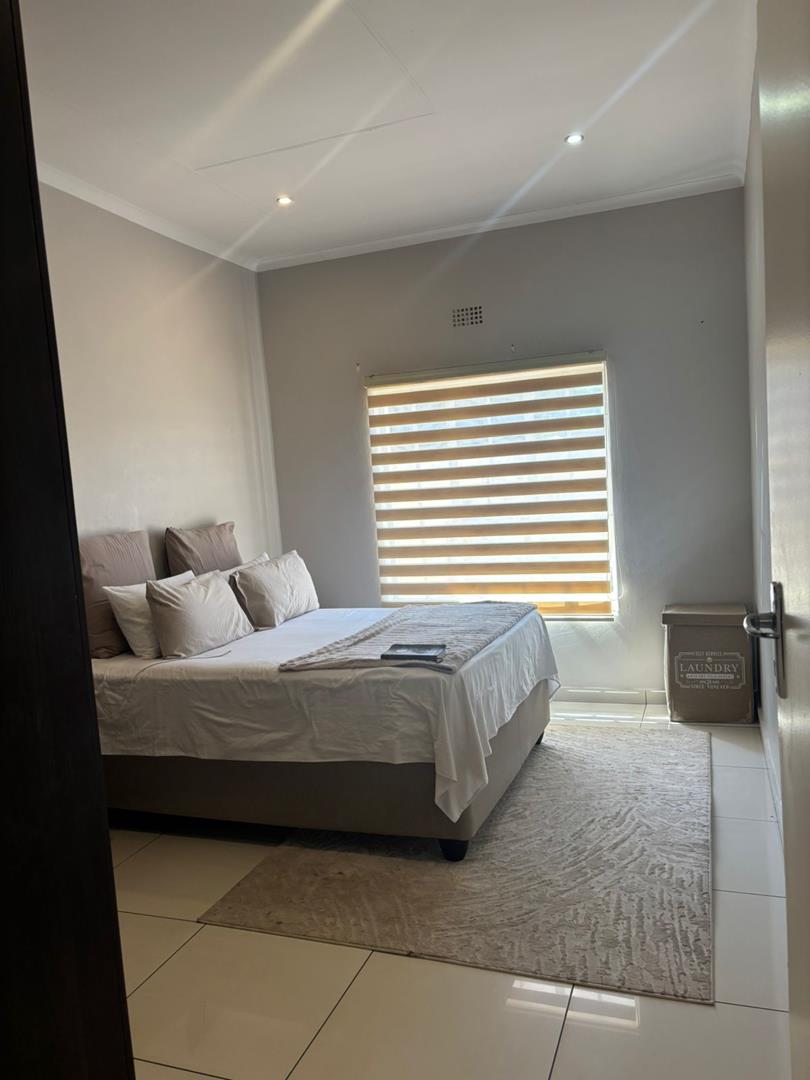To Let 2 Bedroom Property for Rent in Kookrus Gauteng