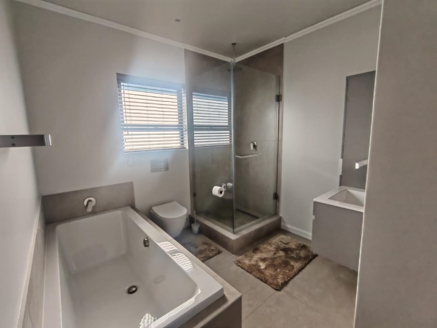 2 Bedroom Property for Sale in Rietvalleirand Gauteng