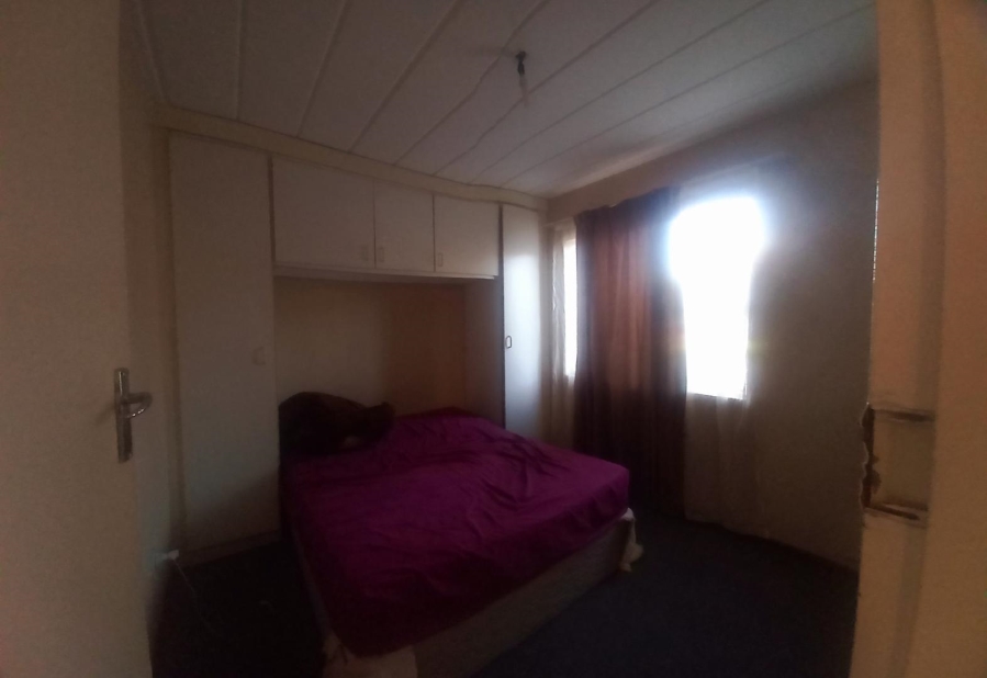 2 Bedroom Property for Sale in Glen Marais Gauteng