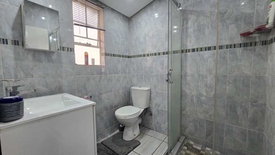 3 Bedroom Property for Sale in Meyersdal Gauteng
