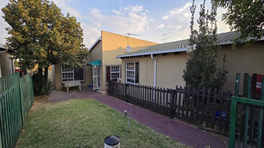 3 Bedroom Property for Sale in Meyersdal Gauteng