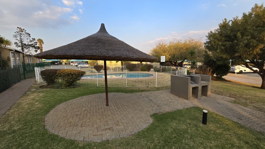 3 Bedroom Property for Sale in Meyersdal Gauteng