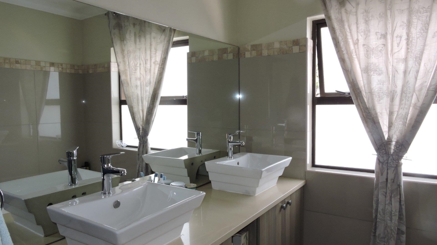 To Let 3 Bedroom Property for Rent in Brooklyn Gauteng