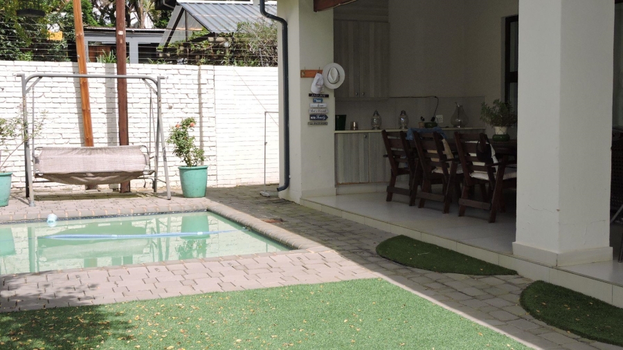 To Let 3 Bedroom Property for Rent in Brooklyn Gauteng