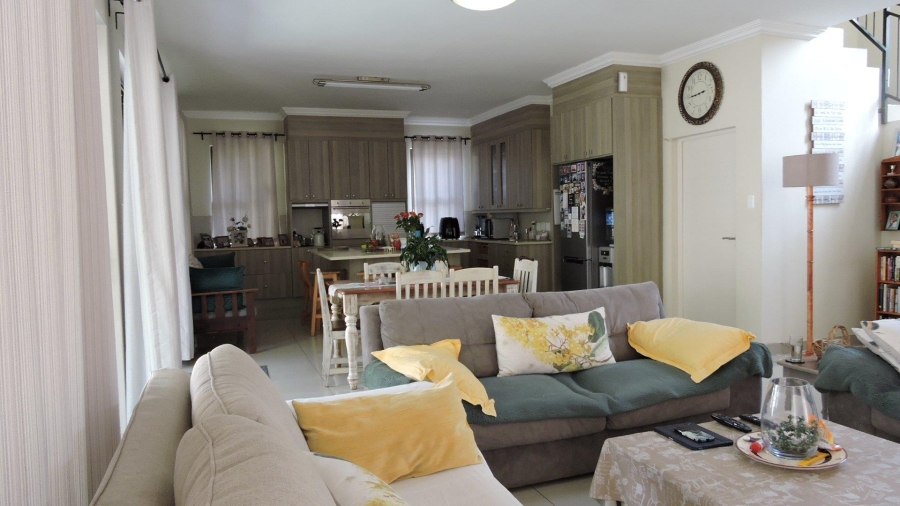 To Let 3 Bedroom Property for Rent in Brooklyn Gauteng