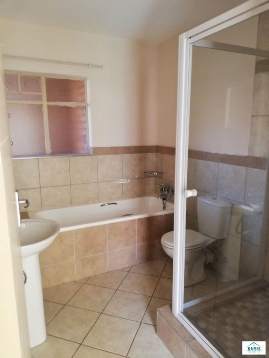 To Let 2 Bedroom Property for Rent in Elardus Park Gauteng