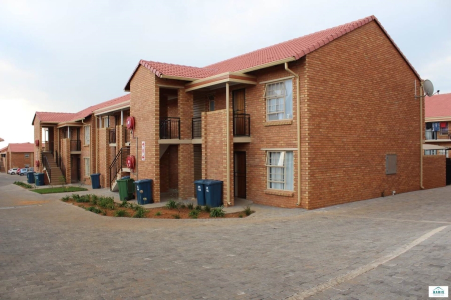 To Let 2 Bedroom Property for Rent in Elardus Park Gauteng