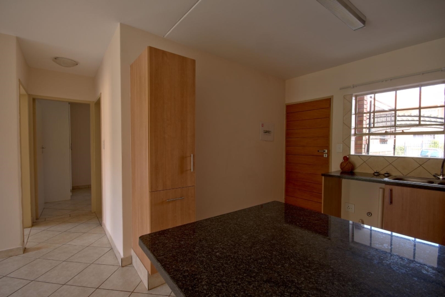 To Let 2 Bedroom Property for Rent in Elardus Park Gauteng